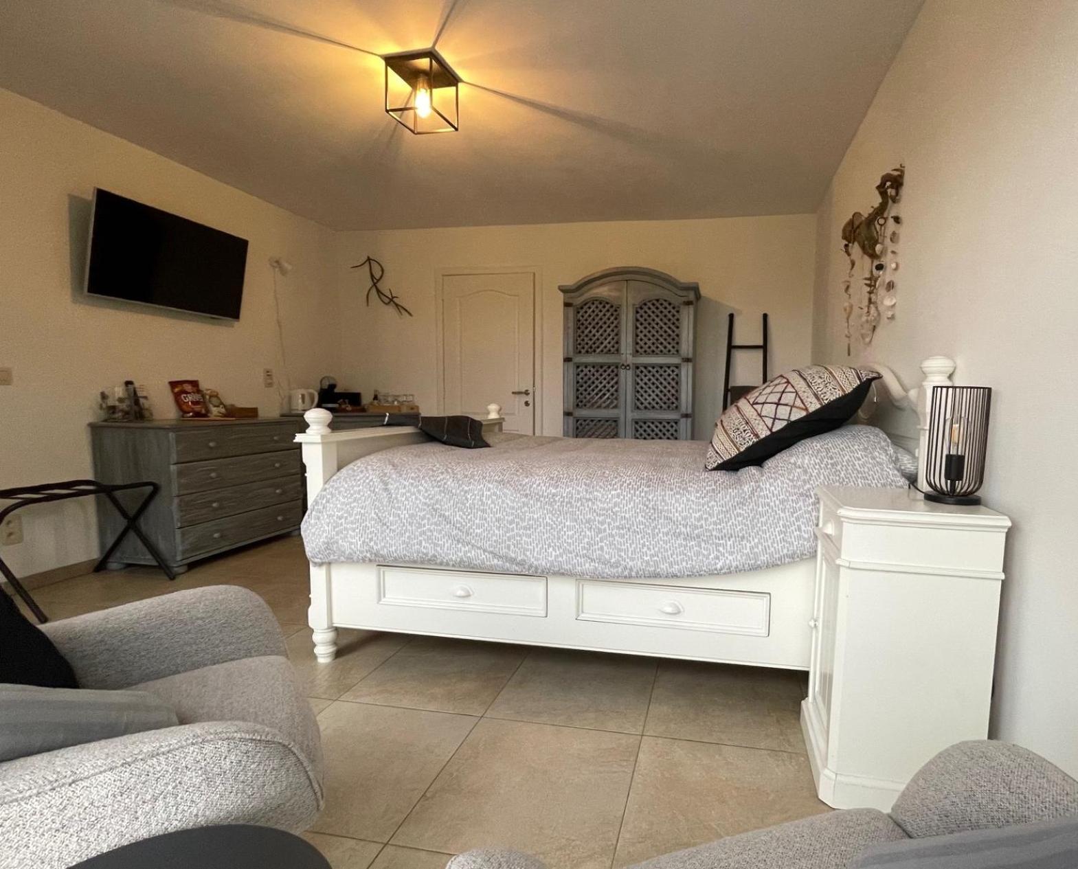 B&B Le Bouchat-Oreille Spontin Екстериор снимка